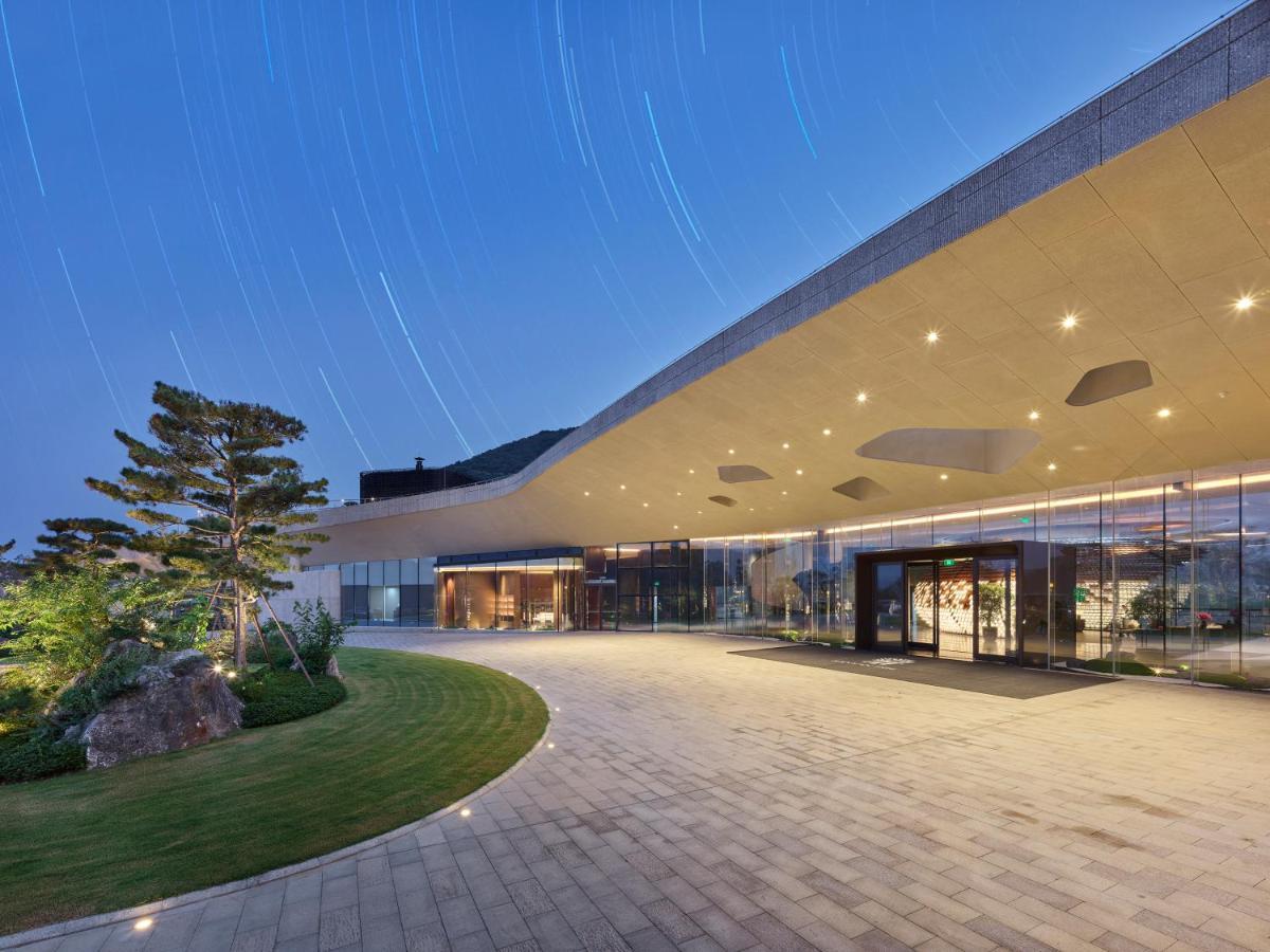 Отель Banyan Tree Nanjing Garden Expo Экстерьер фото
